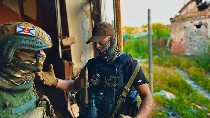 Артиллерист, разведчик, снайпер и поэт: «Воином надо быть во имя Отчизны»
