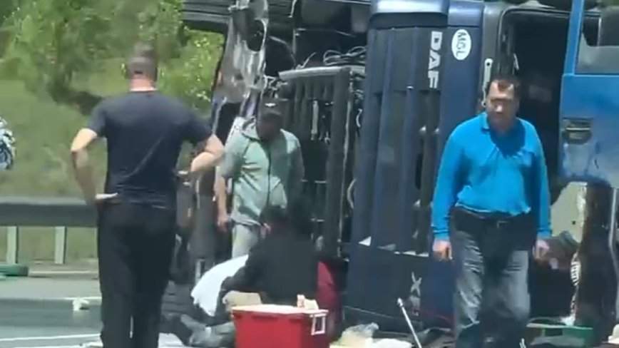 Утечка топлива и трое в салоне: в полиции Приморья озвучили детали страшного ДТП
