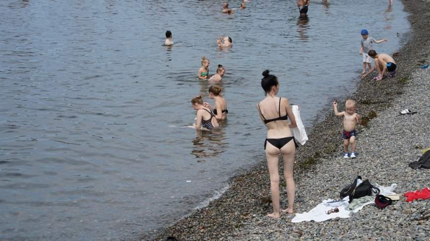 Почти 20 пляжей признаны безопасным в Приморье: список