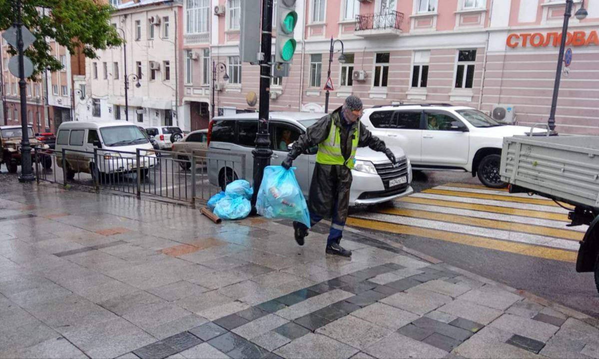Владивосток сражается с последствиями мощного ливня