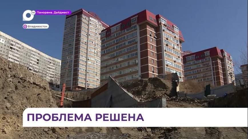 На месте обвала грунта на Черняховского, 7 продолжаются восстановительные работы