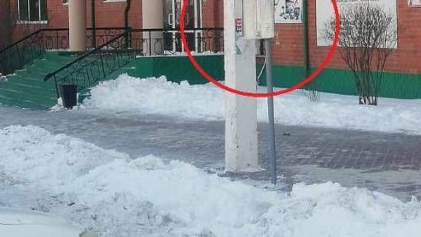 В Приморье водитель придумал неожиданный способ избежать штрафа за неправильную парковку
