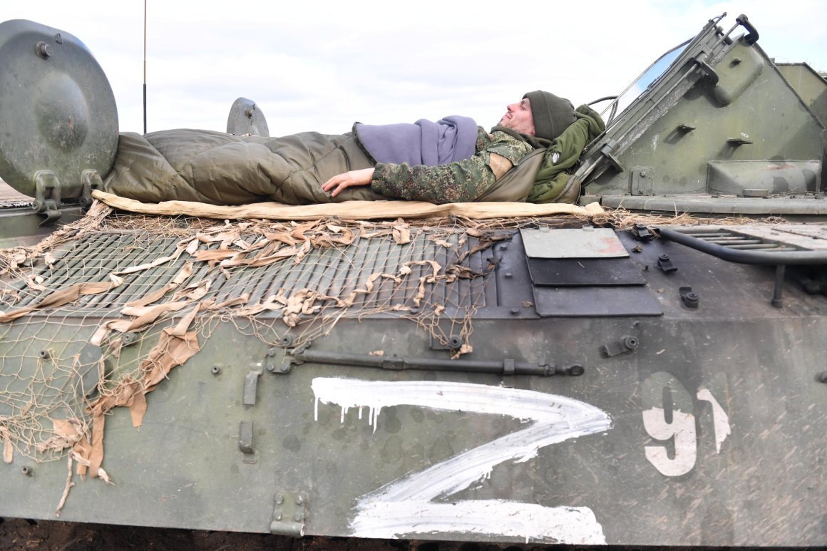 Более 10 суток ведут наступление: в Минобороны озвучили потери морпехов в Павловке
