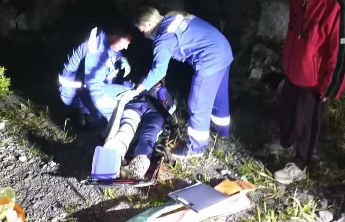 Потерпел крушение: ЧП произошло в популярном туристическом месте в Приморье