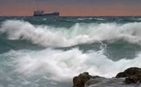 У берегов Приморья и в Баренцевом море наблюдаются опасные гидрометеорологические явления