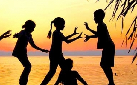 Группа приморских детей отправилась на отдых в Крым 