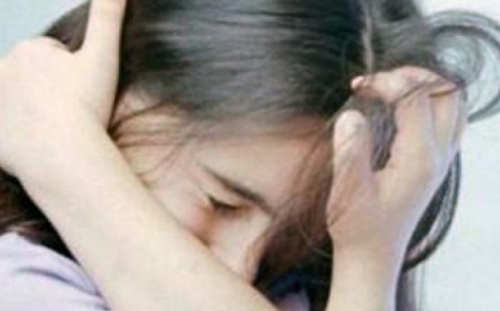 Подросток изнасиловал свою семилетнюю сестру 