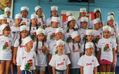 Дети из пострадавших регионов ДФО успешно совмещают отдых с учебой в Приморье
