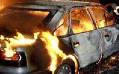 Во Владивостоке горел автомобиль