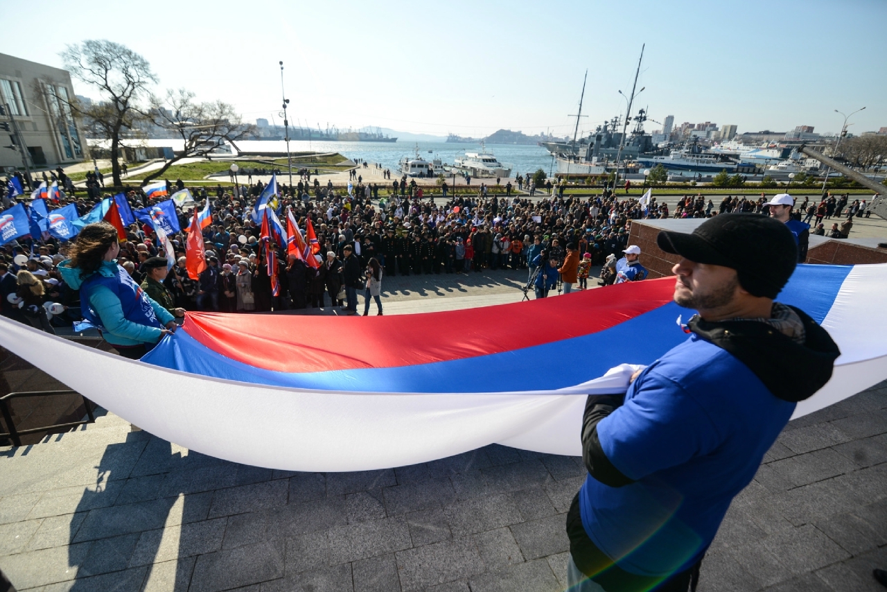 Приморские СМИ готовят спецвыпуски ко Дню народного единства
