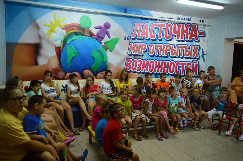 450 детей с ограниченными возможностями прошли реабилитацию в новом отделении «Ласточки»
