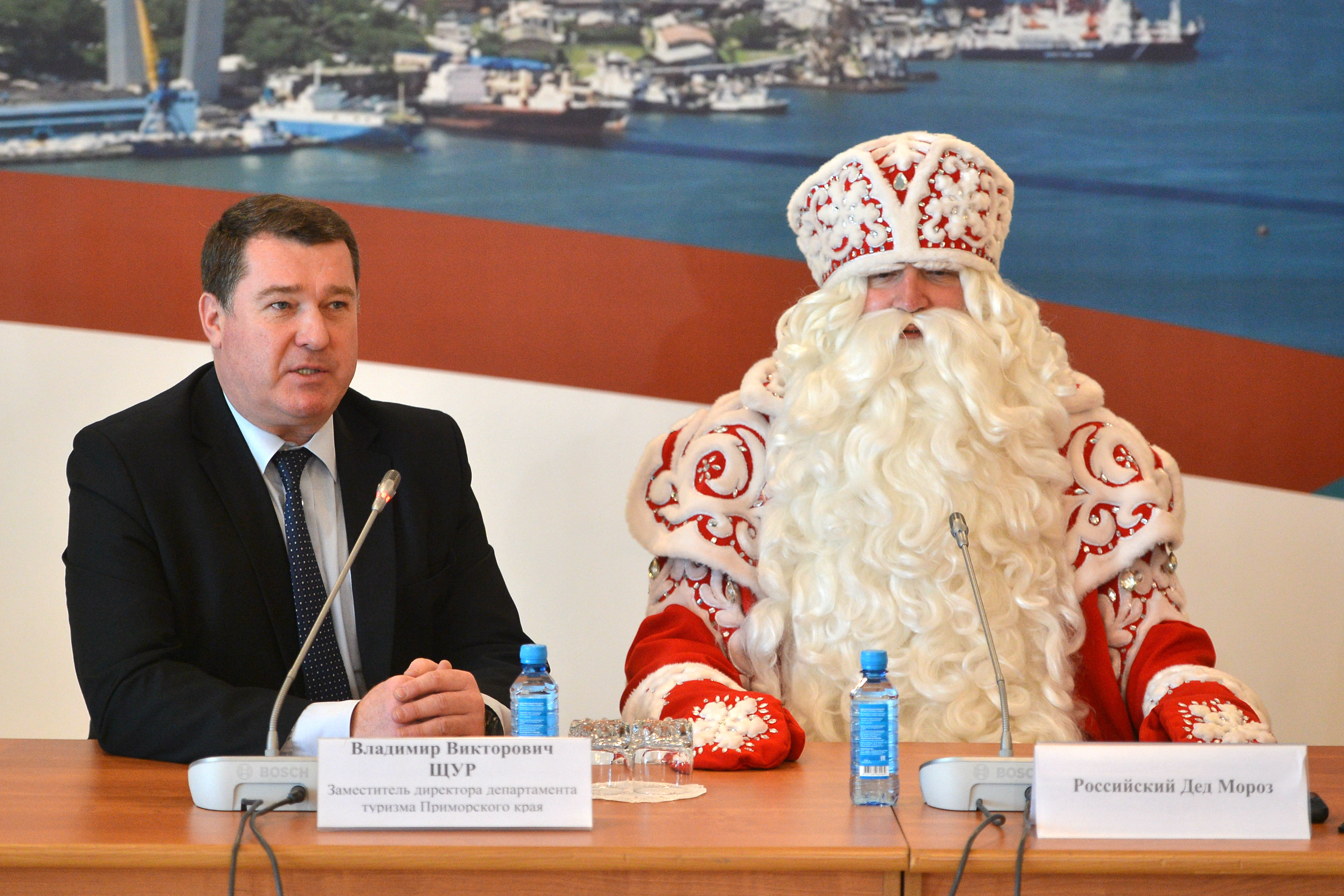 Дед Мороз из Великого Устюга будет приезжать в Приморье каждый год