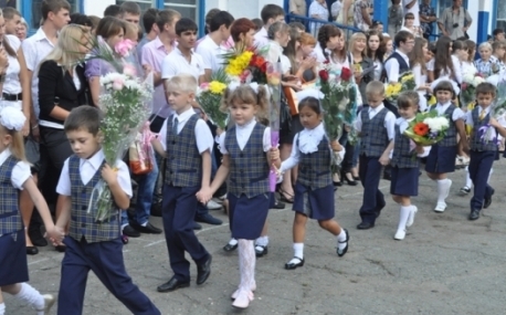 В Спасске проходит благотворительная акция «Помоги собраться в школу»