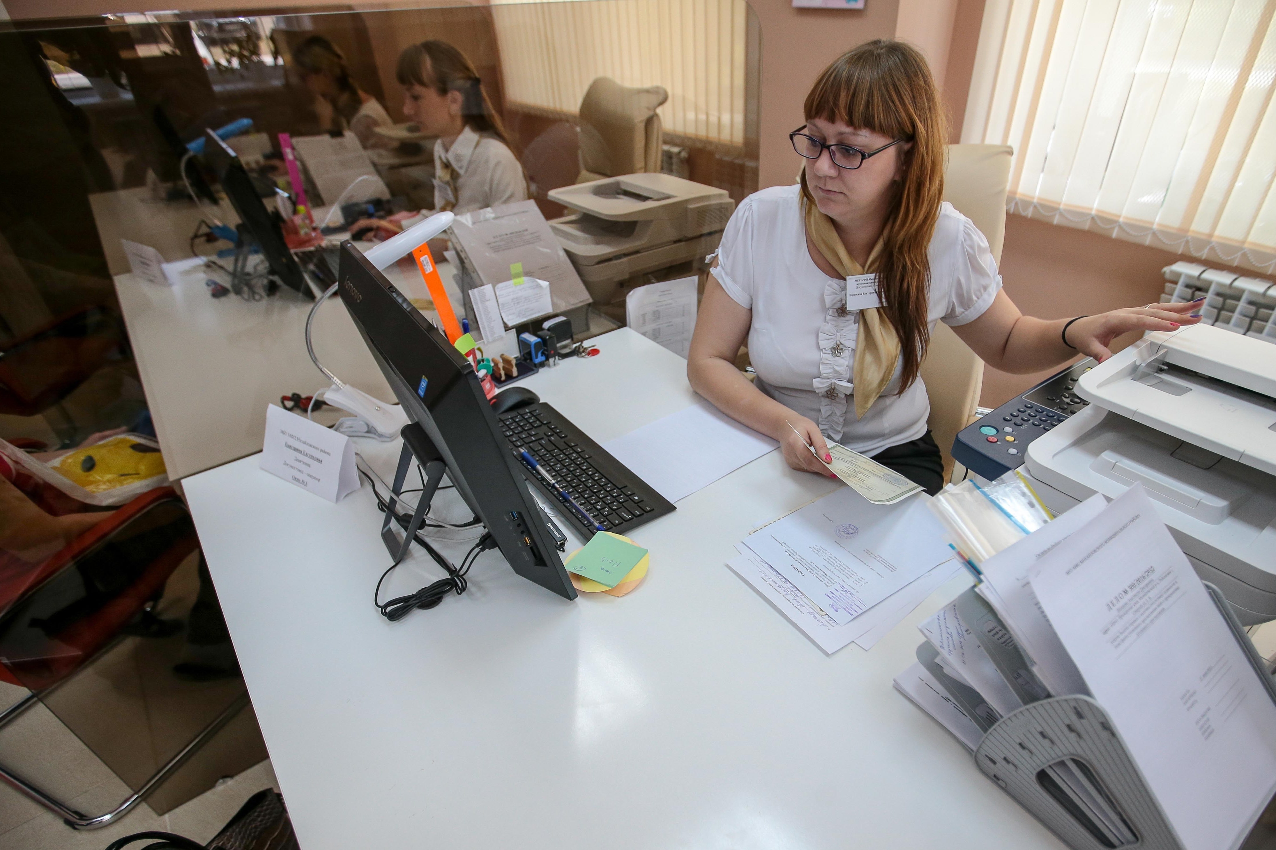 Специалисты МФЦ проведут выездной прием документов в приморском поселке  Светлая - ОТВ-Прим - Общественное телевидение Приморья ОТВ