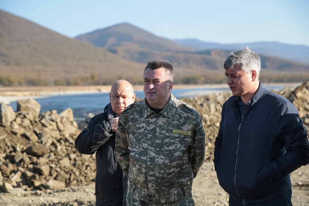 Поселок пластун приморский. Поселок Пластун Приморский край. Порт Пластун Приморский край.