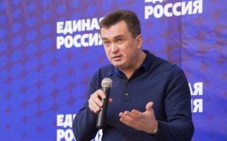 Владимир Миклушевский ответил на вопросы партийцев