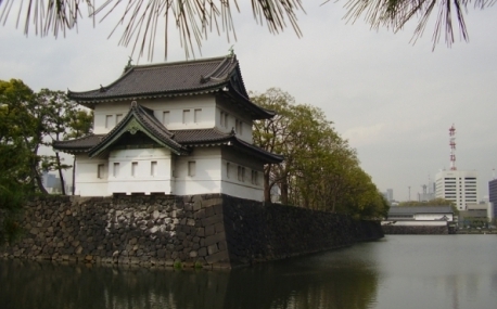 Туристов впервые в истории впустят в дворец японского императора
