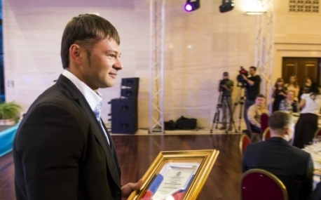 Глава региона наградил звезд «Спортивного Приморья 2013»