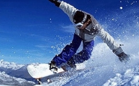 Открытое первенство по сноуборду проходит в Приморье