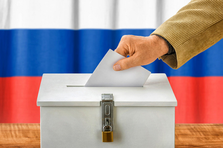 Депутаты «Единой России» помогали кандидатам пройти муниципальный фильтр