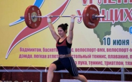 Приморская тяжелоатлетка взяла «золото» на Первенстве России