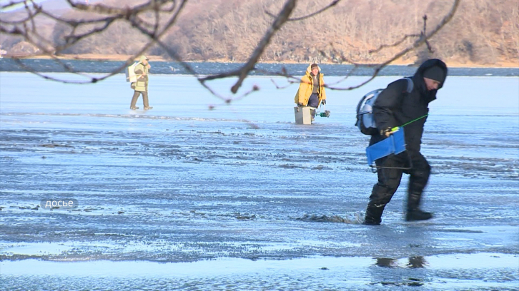 Спасатели предупреждают о тонком льде