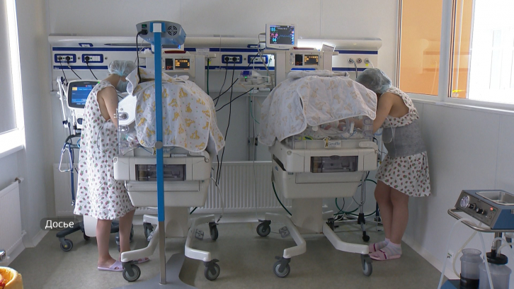 На выплату за рождение второго ребенка приморцам направлено 42 миллиона рублей 