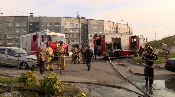 Квартира загорелась на улице Ладыгина во Владивостоке
