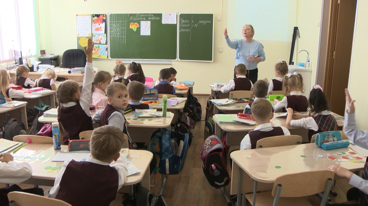 Школы и детские сады Владивостока будут работать, несмотря на снегопад 