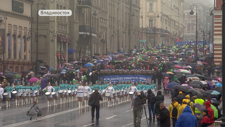 Власти рассчитывают, что майские праздники во Владивостоке пройдут при полном параде
