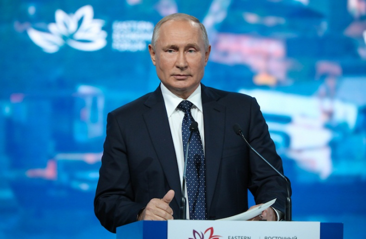 Владимир Путин направил приветствие участникам и гостям ВЭФ